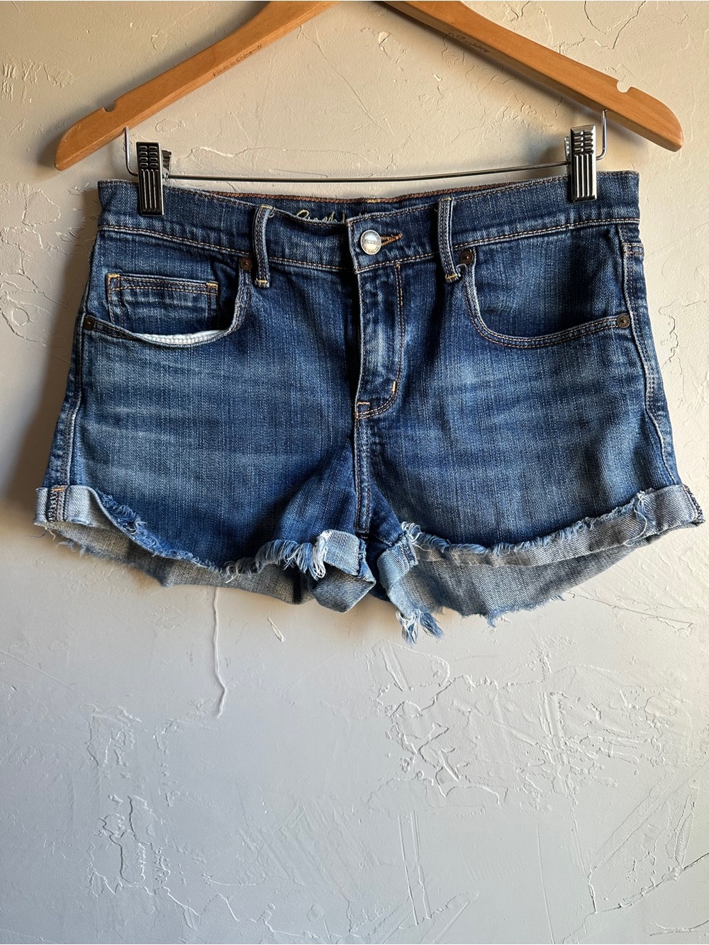 Ruehl No. 925 Y2K Denim Shorts Mid Rise Cuffed Cutoff Abercrombie 2000s 28